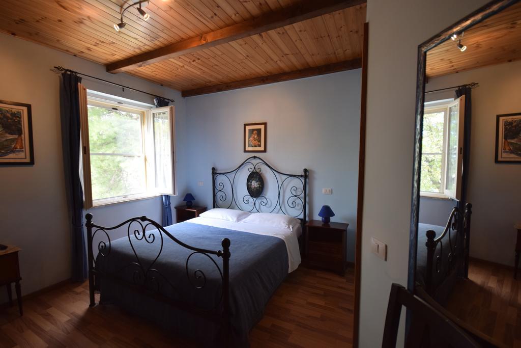 Agriturismo Al Rifugio Divino Belvedere Ostrense Ngoại thất bức ảnh