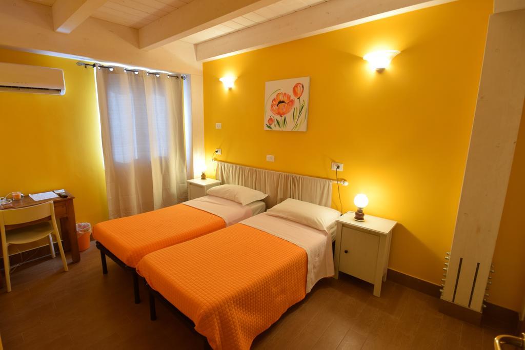 Agriturismo Al Rifugio Divino Belvedere Ostrense Ngoại thất bức ảnh